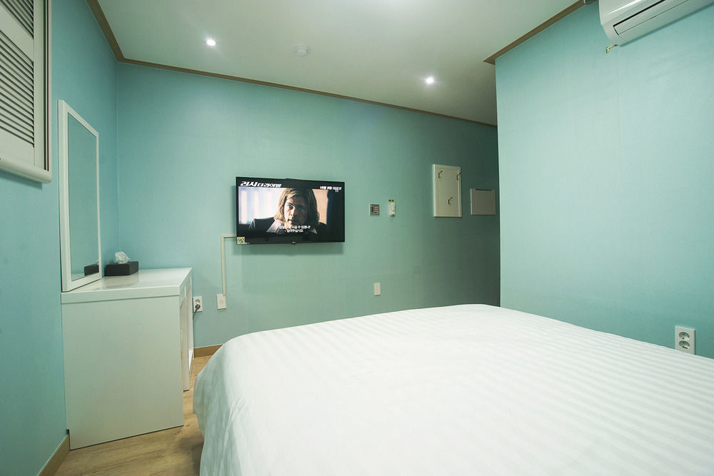 Orange Tree Hotel Чеджудо Экстерьер фото