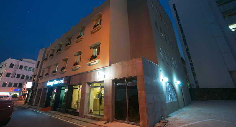 Orange Tree Hotel Чеджудо Экстерьер фото