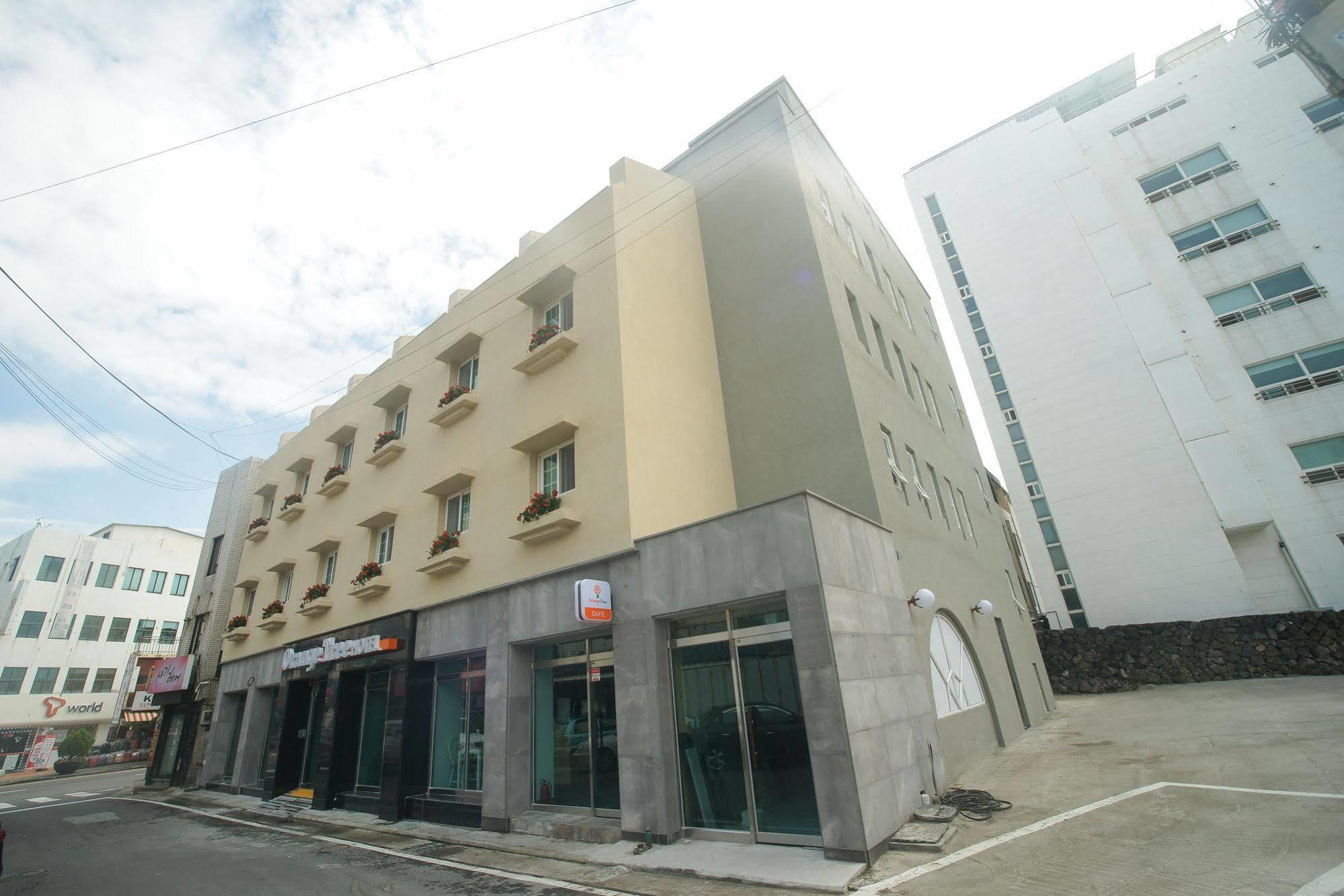 Orange Tree Hotel Чеджудо Экстерьер фото