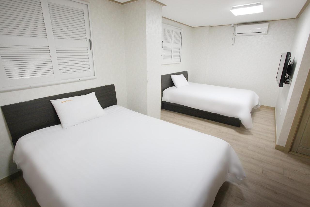 Orange Tree Hotel Чеджудо Экстерьер фото