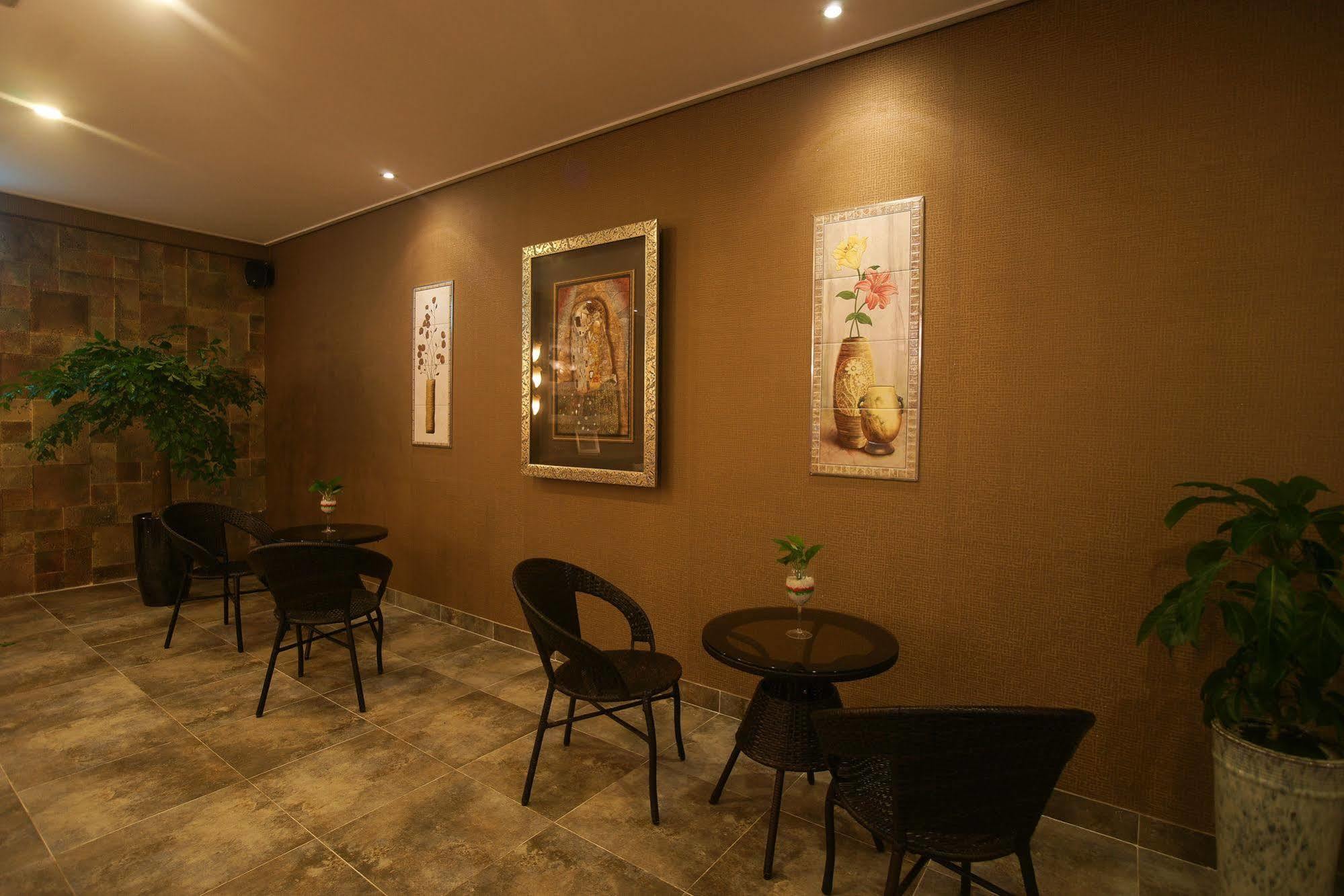 Orange Tree Hotel Чеджудо Экстерьер фото
